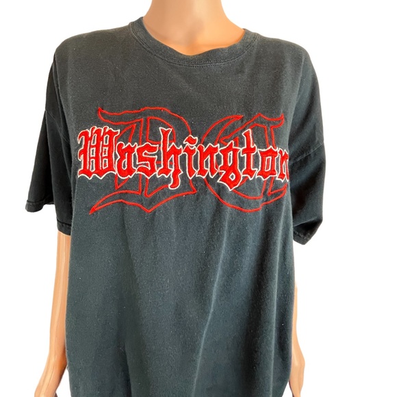 Washington DC Graphic Short Sleeve Tee, Black Red | XL - Picture 7 of 9